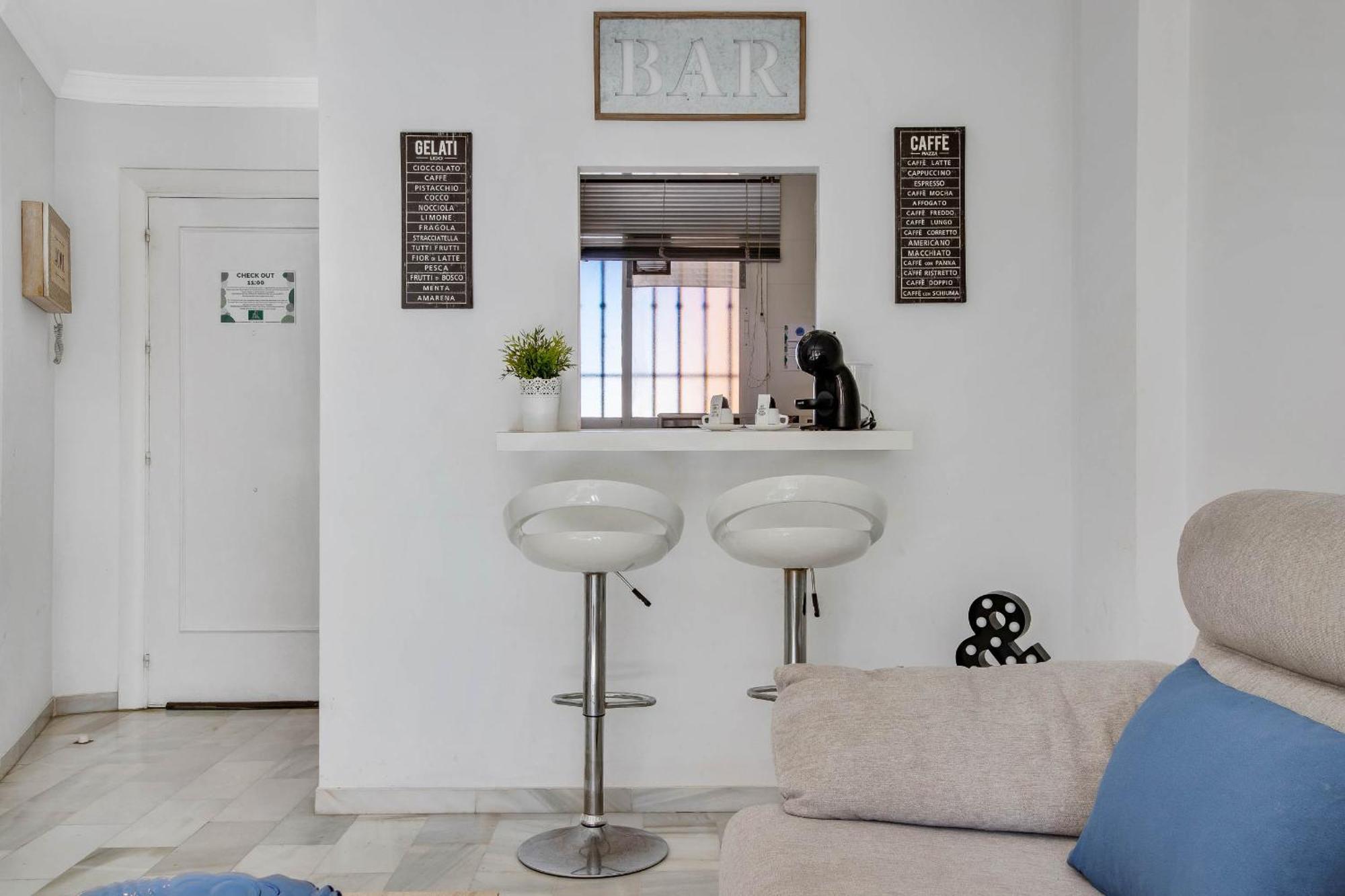Erisa 68 By Ivi Real Estate Apartman Torremolinos Kültér fotó