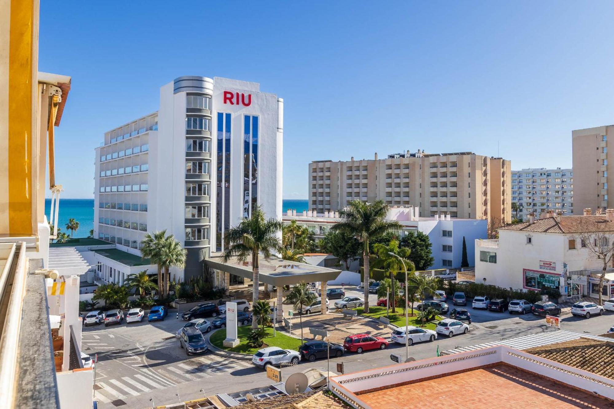 Erisa 68 By Ivi Real Estate Apartman Torremolinos Kültér fotó